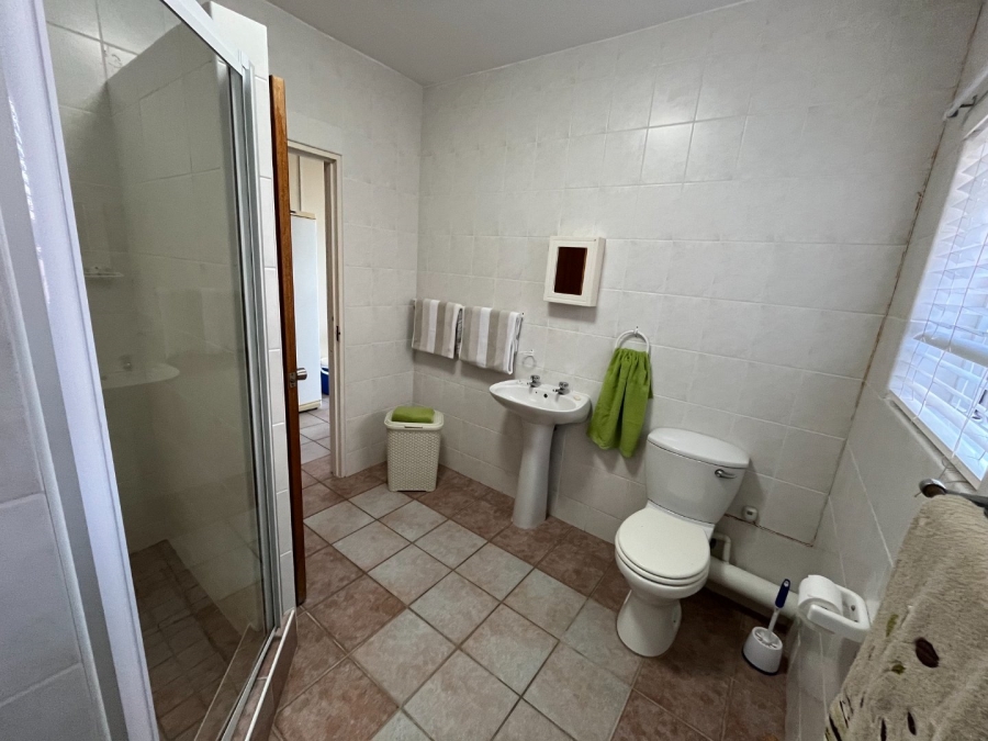 4 Bedroom Property for Sale in Hartenbos Heuwels Western Cape